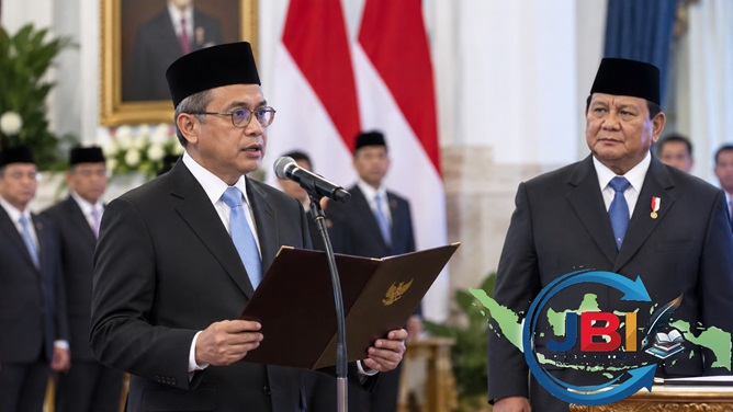 Suahasil Nazara dilantik sebagai Menteri Keuangan dalam reshuffle Kabinet Merah Putih
